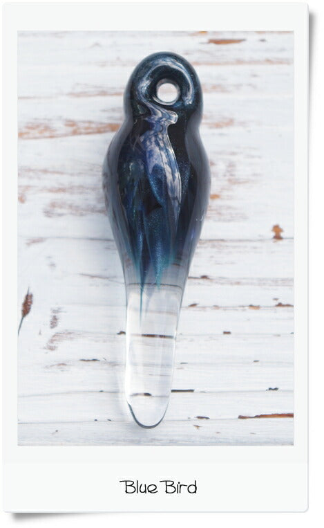 HIKARIFACTORY(ヒカリファクトリー)ガラスペンダントヘッド『BLUE BIRD ブルーバード』【HAND MADE ハンドメイド 手作り】【日本製 MADE IN JAPAN】