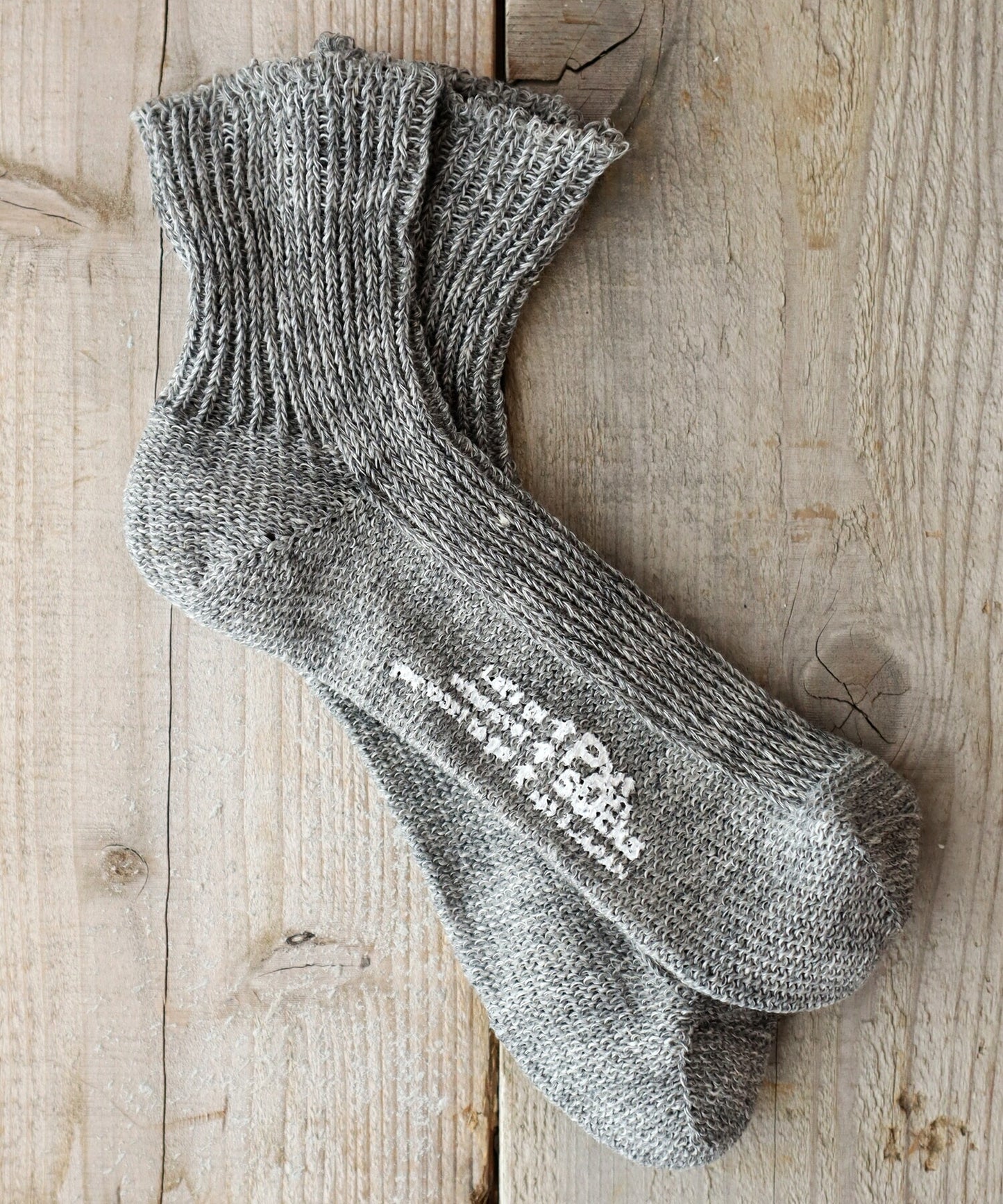 Put on socks(プットオンソックス)"Sea glass"シーグラス リネンソックス(12 COLOR)【2025年春夏新作☆数量限定生産!】【麻 リネン混紡率 94% 足底部分を裏編み 冷えとり】【日本製】