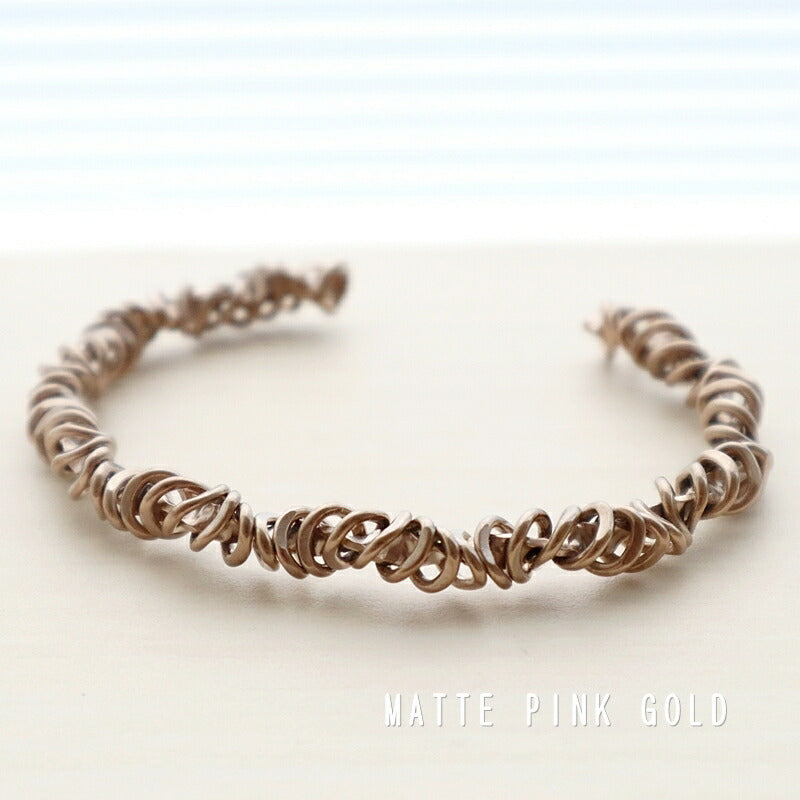 【2024-25年秋冬新作☆数量限定生産!】THE RING DESIGN FACTORY "Twisted" Bracelet ツイステッドデザイン ブレスレット(2 COLOR) 【くるくる巻きつけたデザイン 調整可能】
