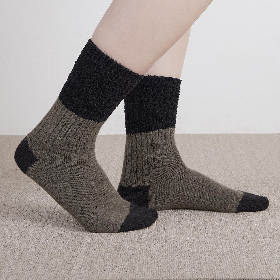 Homie(ホミー/ホーミー)No.H-041 スイッチングカラーソックス(5色)【2025-26年秋冬☆数量限定生産！ブークレー 凸凹 配色 バイカラー リブ編み 柔らかい 日本製 暖か 冷えとり】