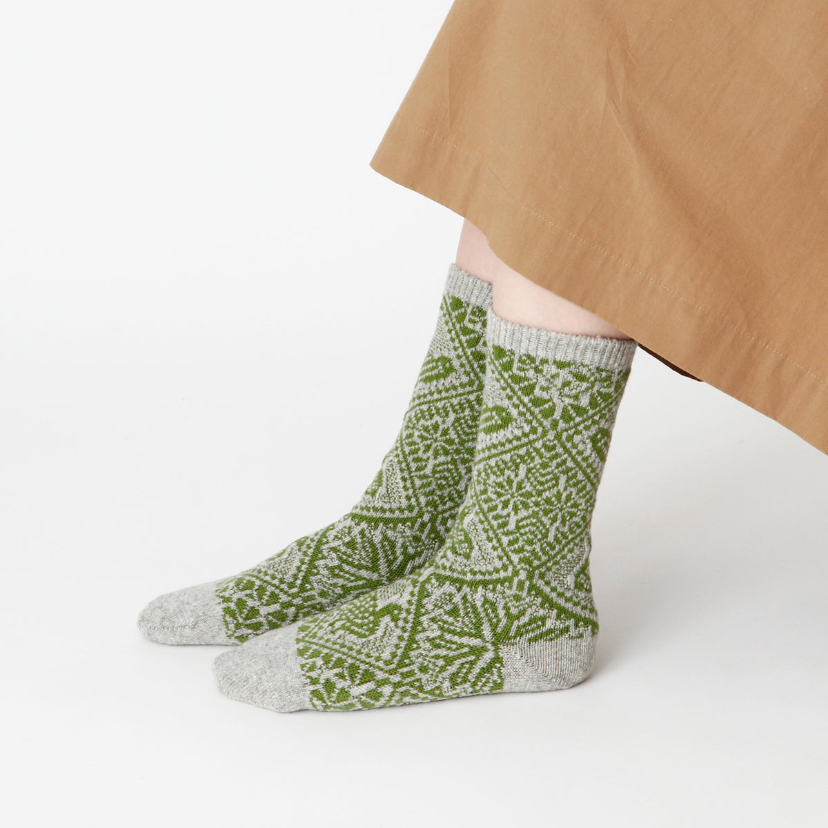 French Bull(フレンチブル)No.11-25266 チャントソックス(3色)【レディース 靴下 日本製 2025-26年秋冬 鳥の柄 ジャガード編み 厚手 防縮ウール コットン 贈り物】