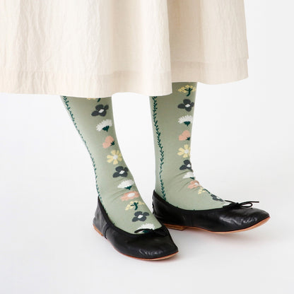 French Bull フレンチブル No.11-26125 カローラソックス(3色) 2026年春夏新作 宴 レディース 靴下 花冠をイメージした柄 ハイソックス 綿糸 日本製【追跡メール便送料無料】
