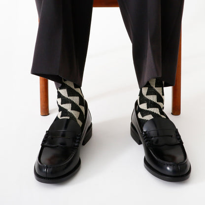 Jake ジェイク French Bull フレンチブル No.21-26101 スカーラソックス(3色) Mens 2026年春夏新作 宴 メンズ レディース大きめ 靴下 幾何学柄 ジャガード編み シルケットの綿糸 日本製【追跡メール便送料無料】