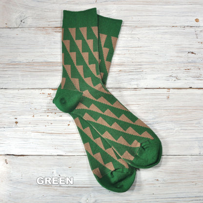 Jake ジェイク French Bull フレンチブル No.21-26101 スカーラソックス(3色) Mens 2026年春夏新作 宴 メンズ レディース大きめ 靴下 幾何学柄 ジャガード編み シルケットの綿糸 日本製【追跡メール便送料無料】