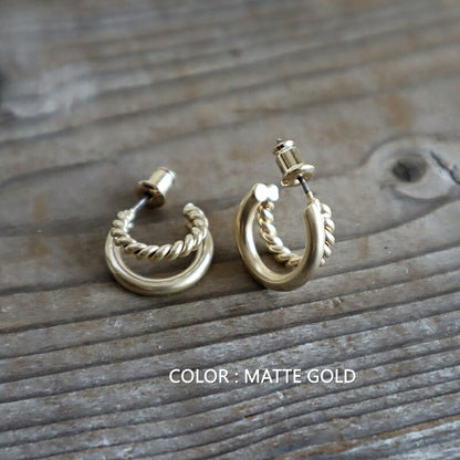 【2024-25年秋冬新作☆数量限定生産！】THE RING DESIGN FACTORY "Lines" Pierced earrings ラインズ デザインピアス 【表情の違う2つのライン マットな質感 キズが目立ちにくい ギフト】