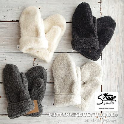 SHEEP BY THE SEA(シープバイザシー) MITTENS:ADULT HOODED ミトン(4色)【少量入荷！ ウールパイル100％ ハンドウォーマー 手袋 スマホ対応 ストレスフリー 防寒 正規品 Made in Poland ポーランド製】【送料無料】