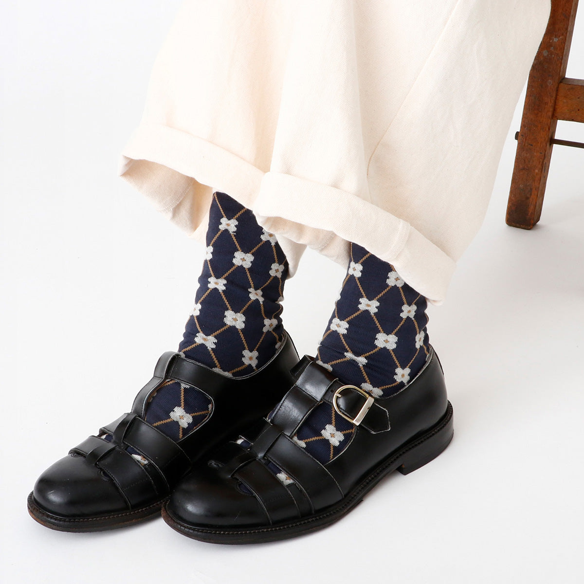 French Bull フレンチブル No.11-26106 パニエソックス(3色) 2026年春夏新作 宴 レディース 靴下 小花柄 格子柄 シルケットの綿糸 日本製【追跡メール便送料無料】