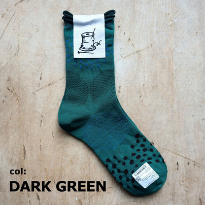 Put on socks(プットオンソックス)"pave"パヴェ コットンソックス(6 COLOR) オールシーズン快適 天然素材 ドット柄 幾何学模様 石畳のモチーフ 手書き風 綿 すっきり 締め付けにくい 日本製 MADE IN JAPAN