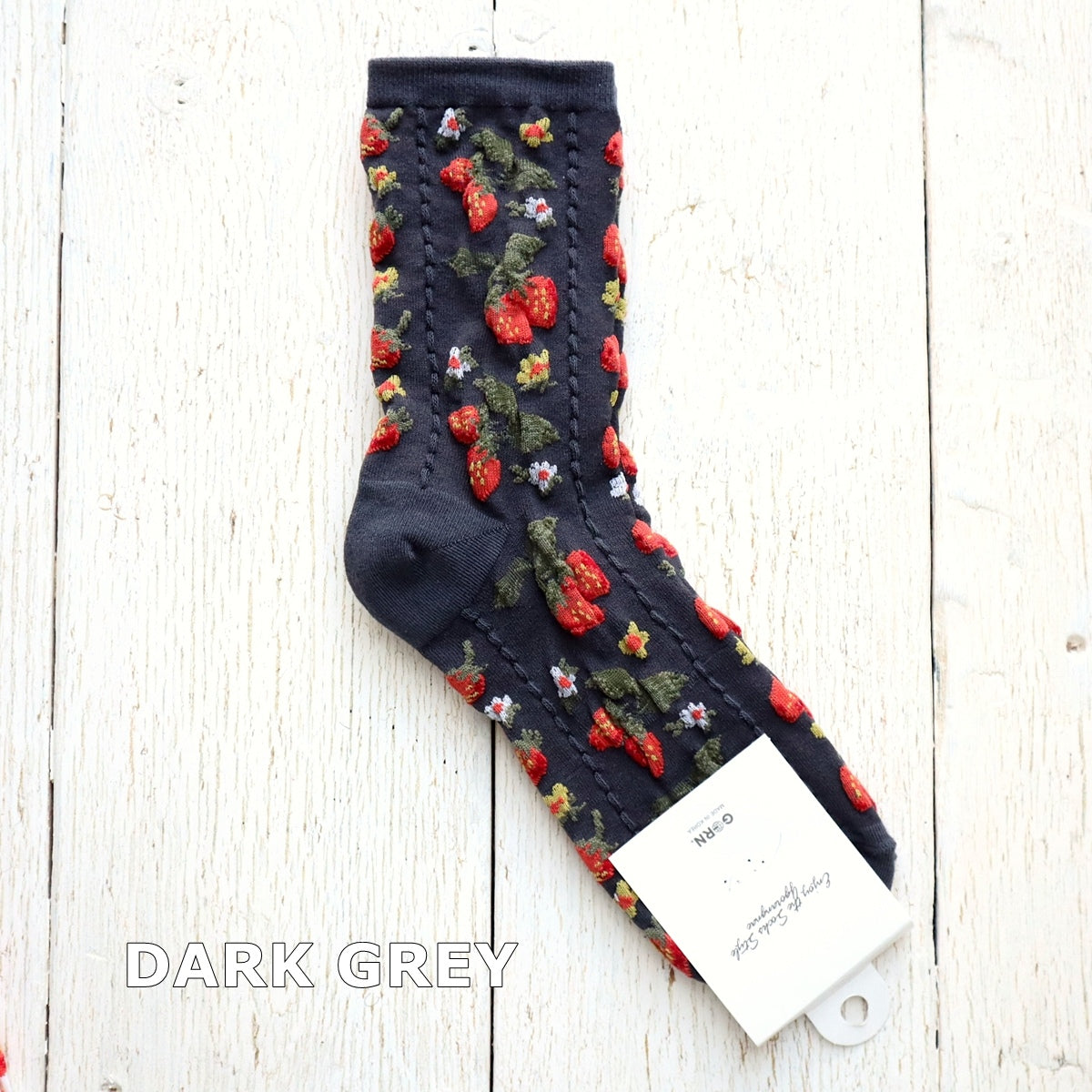 STRAWBERRY SOCKS ストロベリー柄コットンソックス(3色) 【2025年春夏 数量限定 綿 イチゴ柄 程良い厚み 凸凹 立体的 フロッキー ワッフル ジャガード編み 韓国】
