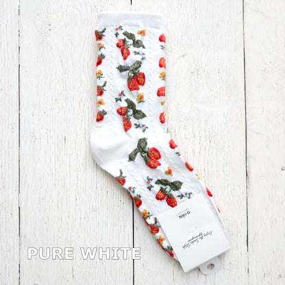 STRAWBERRY SOCKS ストロベリー柄コットンソックス(3色) 【2025年春夏 数量限定 綿 イチゴ柄 程良い厚み 凸凹 立体的 フロッキー ワッフル ジャガード編み 韓国】