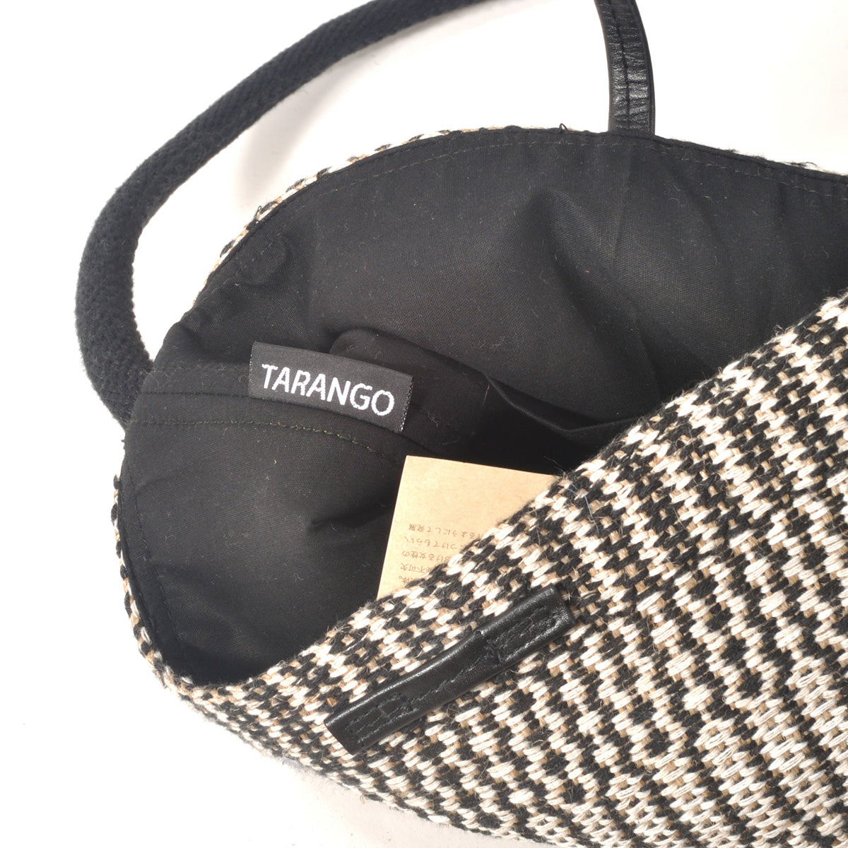 TARANGO(タランゴ) 【2022年春夏☆少量入荷！送料無料！】【FAIR TRADE/MADE IN BANGLADESH】ジュートショルダーかごバッグ(2柄)【フェアトレード/ショルダーバッグ/かごバッグ/夏バッグ/エコ/カジュアル/モノトーン】【手作り/HAND MADE】
